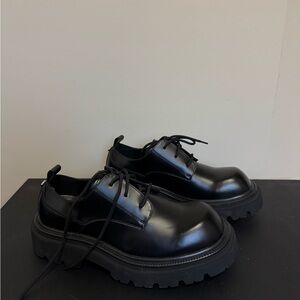 Urban Revivo Leather platform Shoes